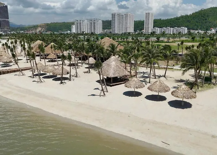 Marina Apartment Ha Long